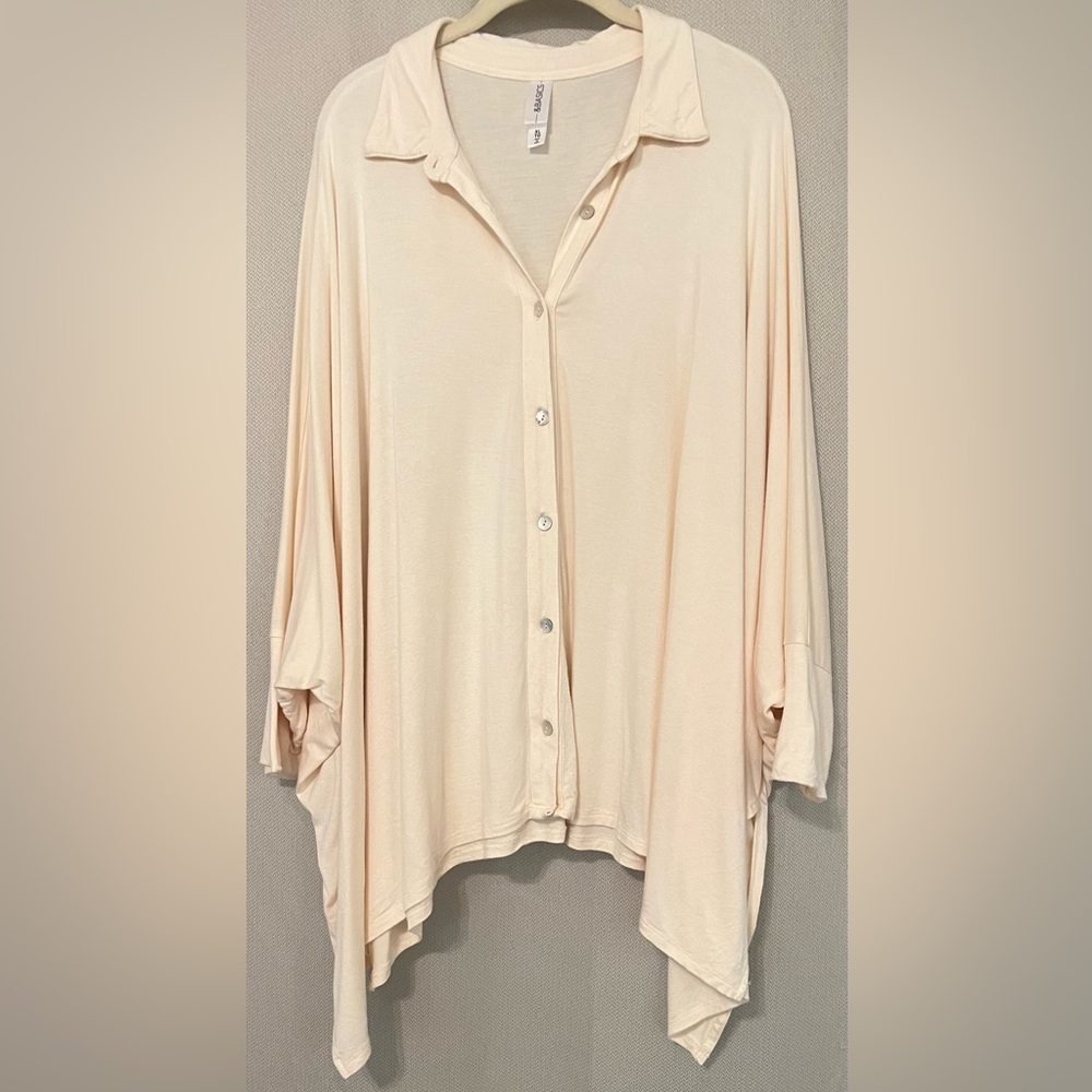 Ivory cotton button down top